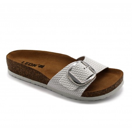 Papuci cu talpa ortopedica Leon 4020 alb - dama